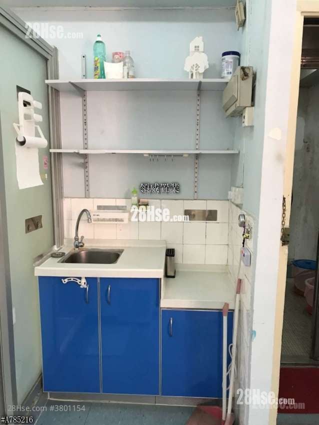 单幢楼房 租盘 开放式间隔 , 1 浴室 305 平方尺