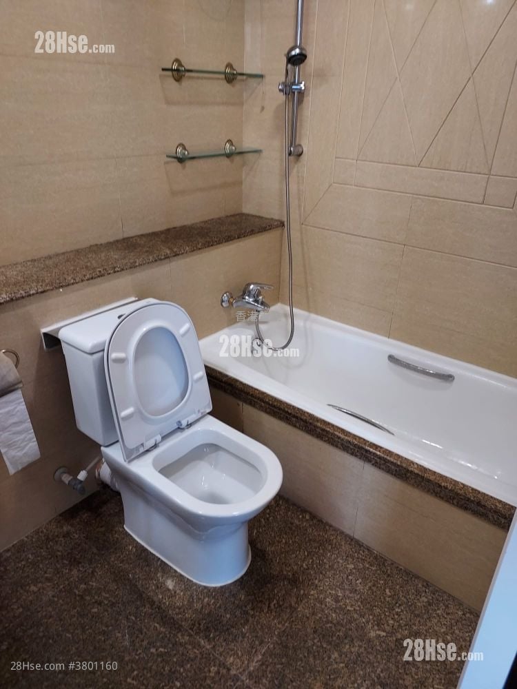 映湾园 租盘 3 房 , 2 浴室 987 平方尺