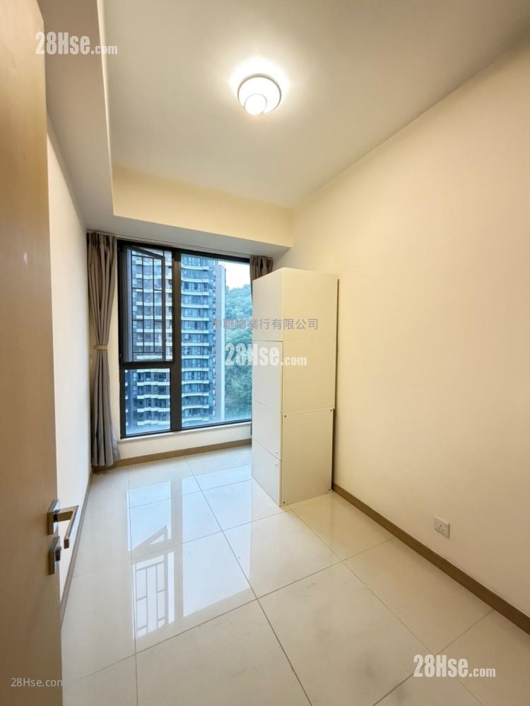 Dragons Range Rental 664 ft²