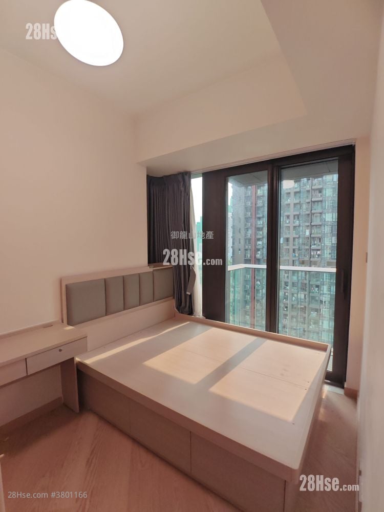 The Arles Rental 2 Bedrooms 462 ft²