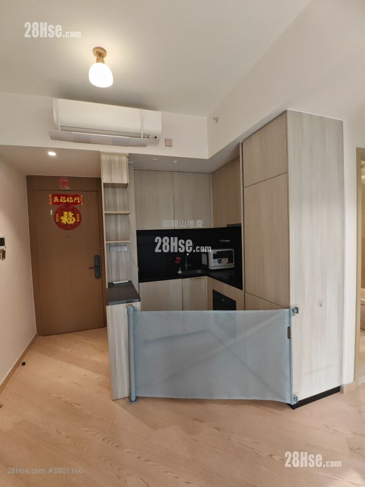 The Arles Rental 2 Bedrooms 462 ft²