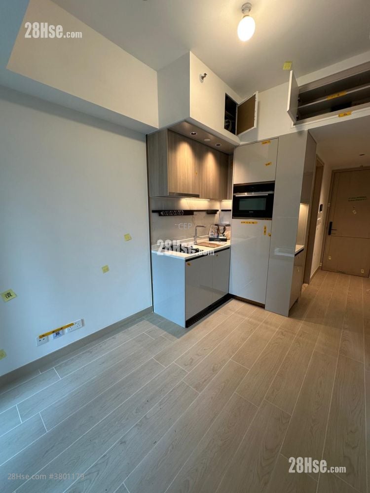 黄金海湾 租盘 301 平方尺