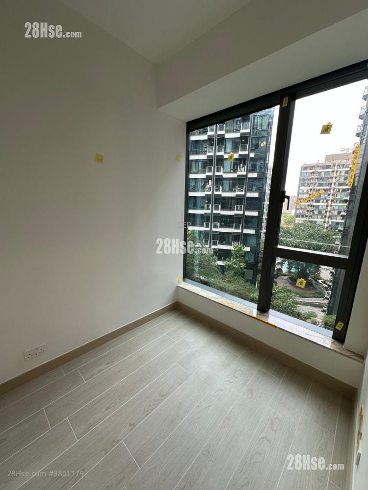 黄金海湾 租盘 301 平方尺