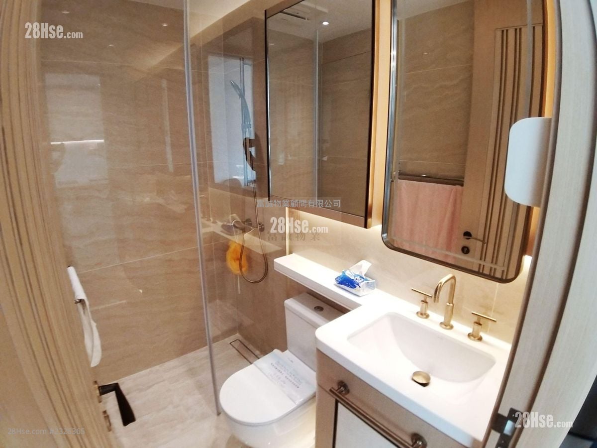 One East Coast Sell 270 ft²