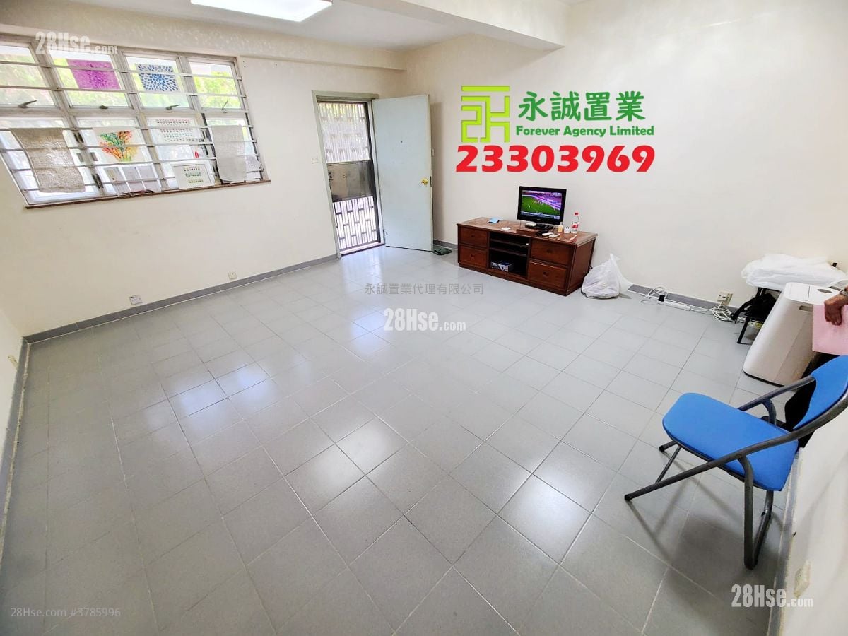 村屋 租盘 3 房 , 1 浴室 700 平方尺