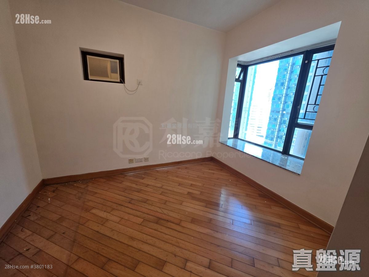 Liberte Sell 2 Bedrooms 517 ft²