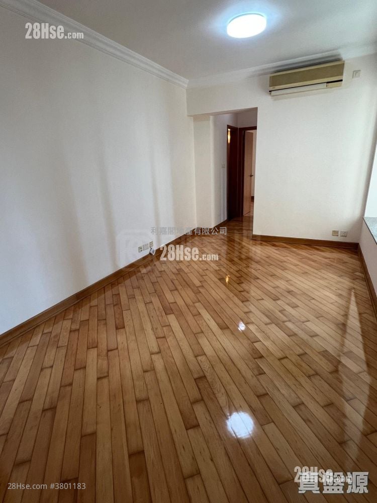 Liberte Sell 2 Bedrooms 517 ft²