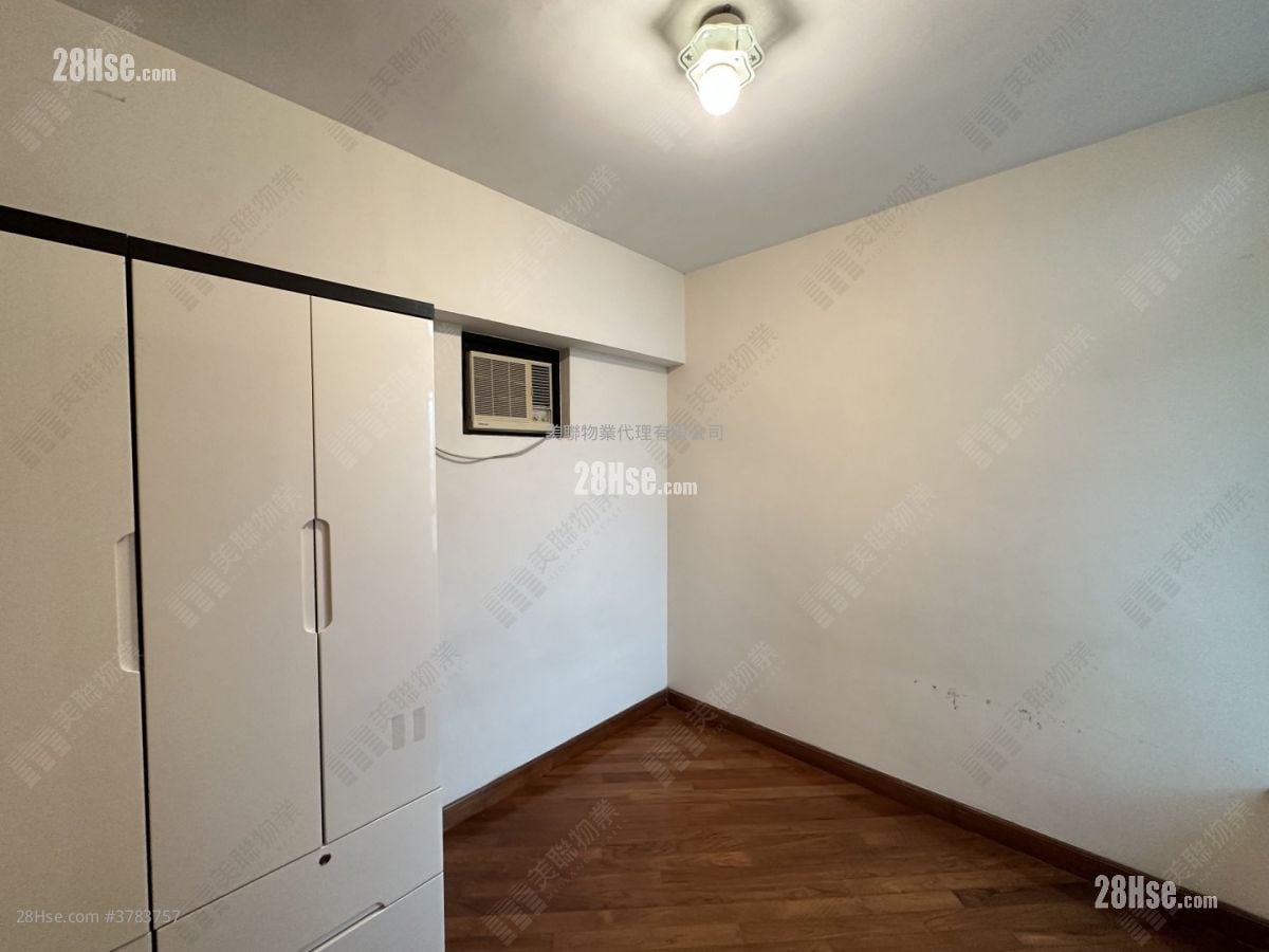 Grand Horizon Rental 2 Bedrooms , 1 Bathroom 463 ft²