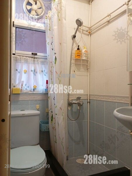 Fok Lin  Building Sell 2 Bedrooms 366 ft²