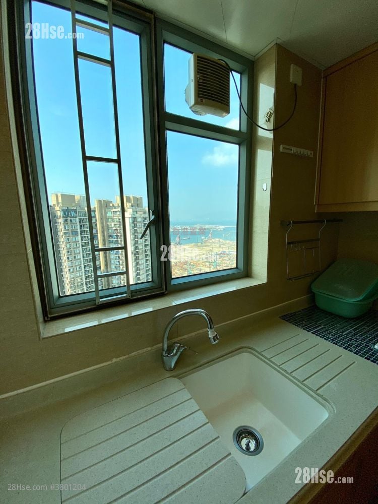 映湾园 售盘 3 房 , 2 浴室 970 平方尺