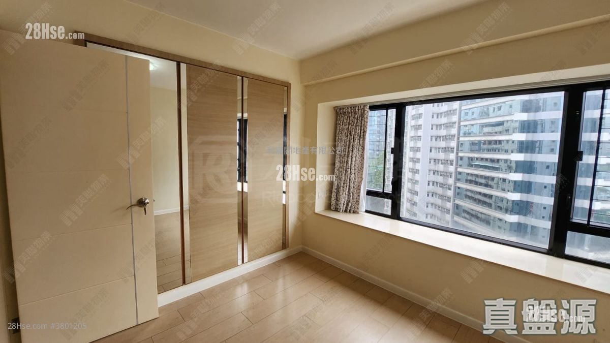 Park Towers Rental 3 Bedrooms , 1 Bathroom 949 ft²
