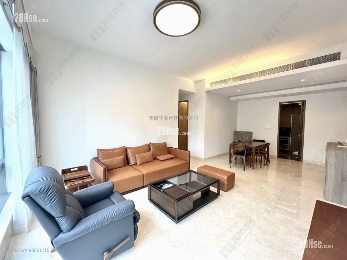 Cristallo Sell 3 Bedrooms 1,310 ft²