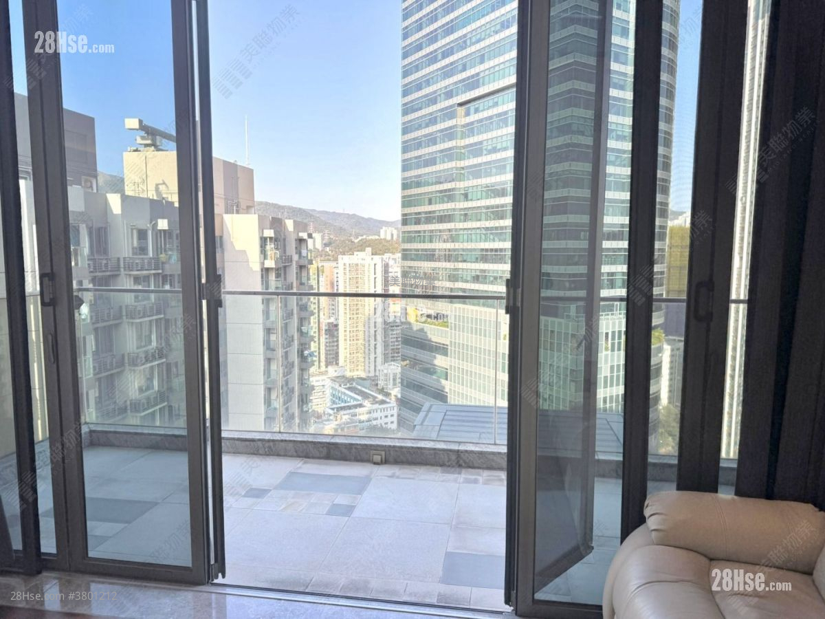 Aurora Rental 4 Bedrooms , 2 Bathrooms 985 ft²