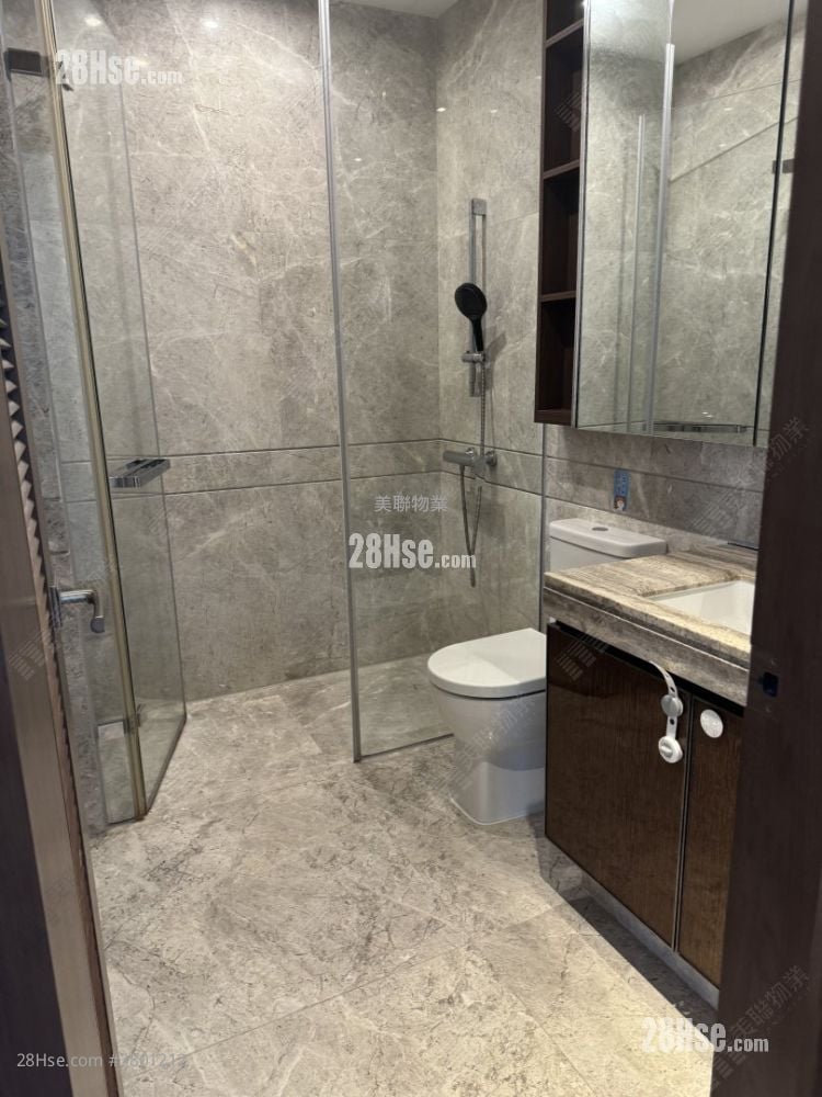 Aurora Rental 4 Bedrooms , 2 Bathrooms 985 ft²