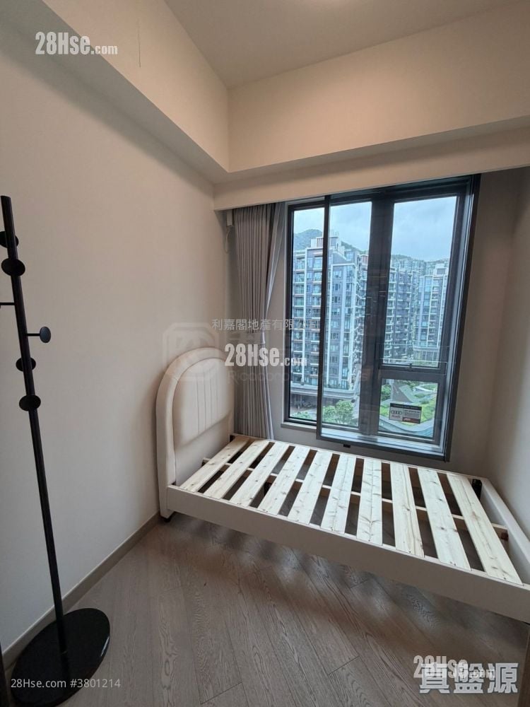 Silicon Hill Rental 2 Bedrooms , 1 Bathroom 448 ft²