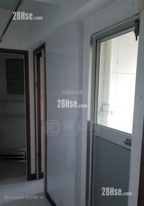 Braemar Hill Mansions Rental 3 Bedrooms , 2 Bathrooms 1,124 ft²