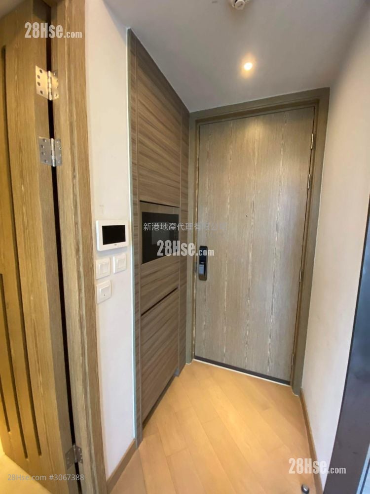 The Zutten Rental 1 Bedroom , 1 Bathroom 271 ft²