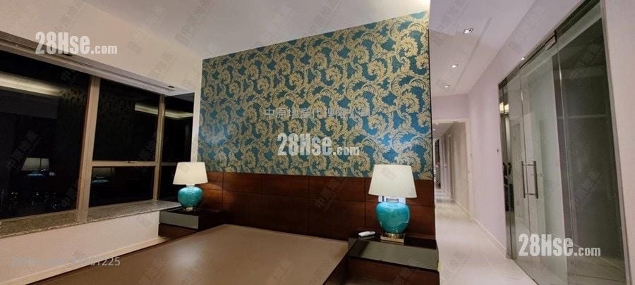 银湖天峰 售盘 3 房 1,856 平方尺