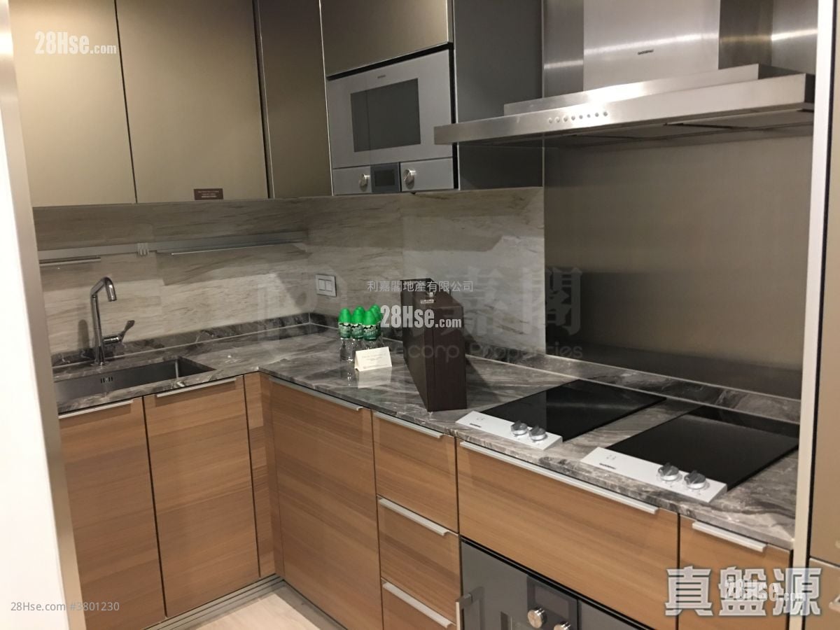 Harbour Glory Rental 2 Bedrooms , 1 Bathroom 569 ft²