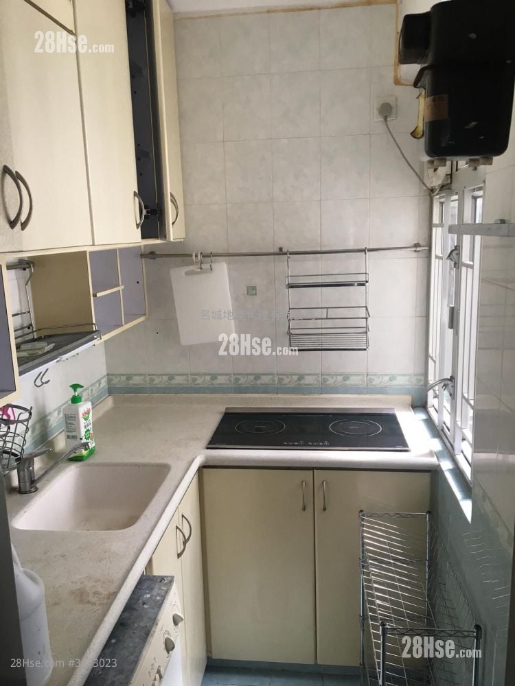 Grandeur Garden Sell 2 Bedrooms , 1 Bathroom 314 ft²