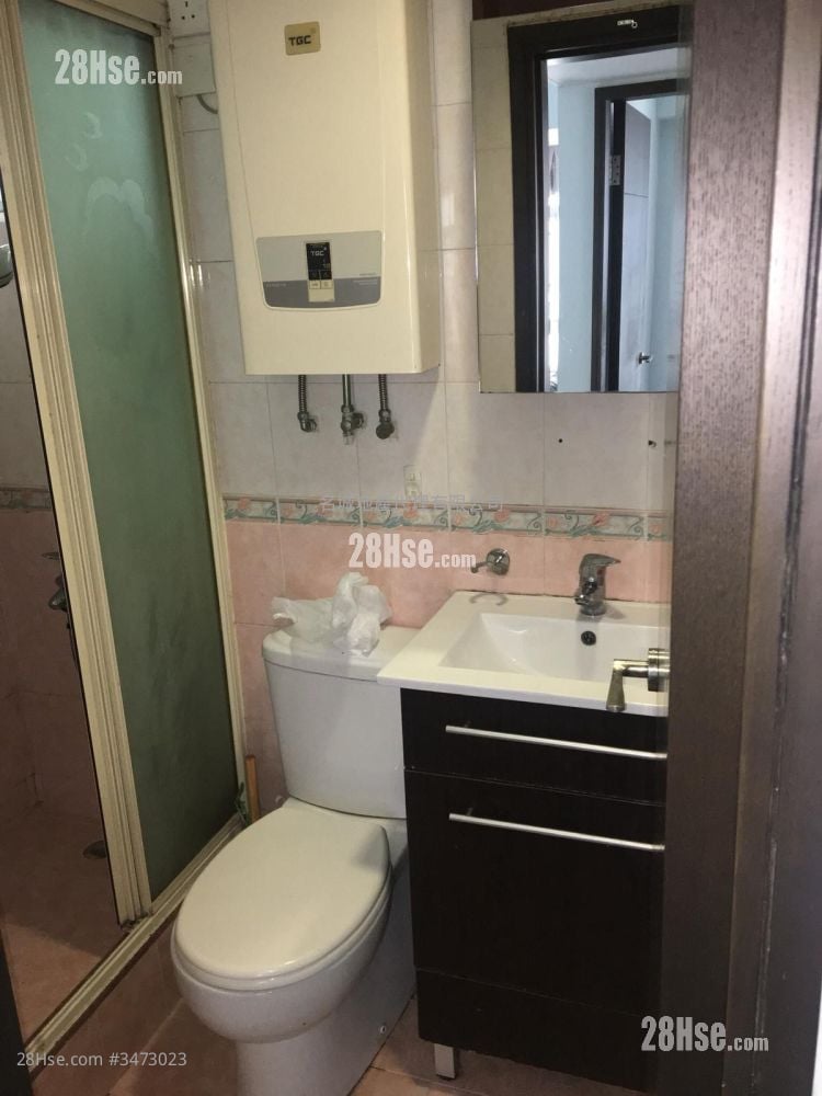 Grandeur Garden Sell 2 Bedrooms , 1 Bathroom 314 ft²