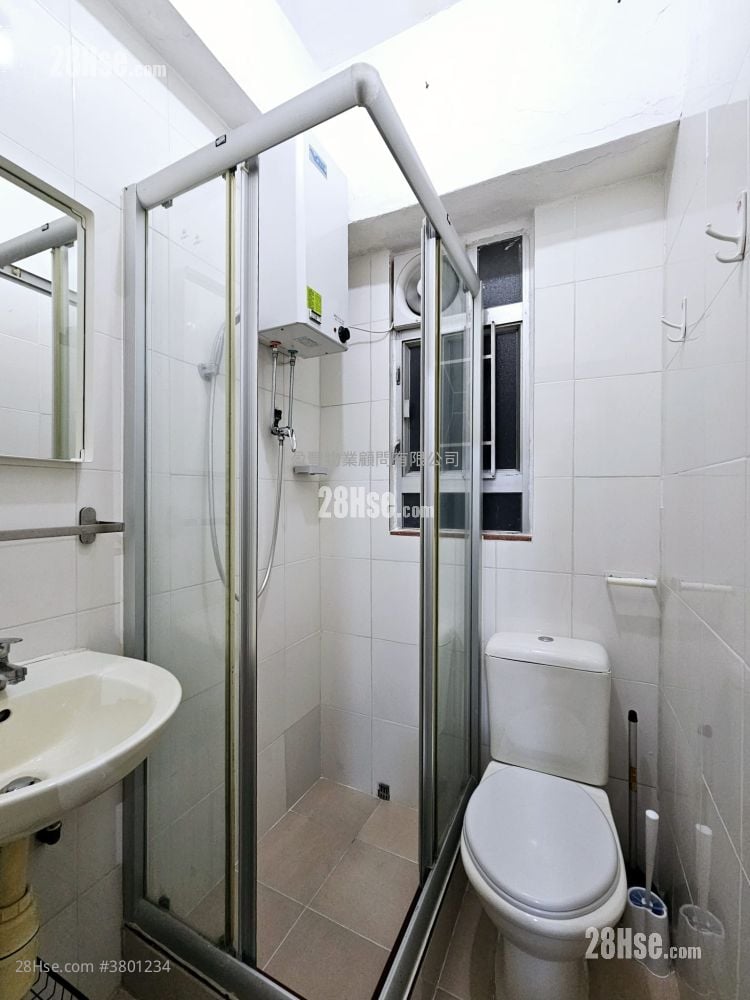 文兴大厦 租盘 2 房 , 1 浴室 322 平方尺