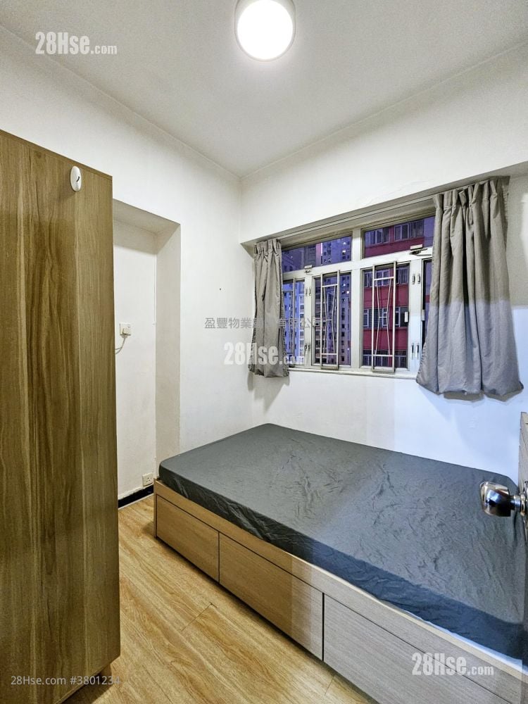 文兴大厦 租盘 2 房 , 1 浴室 322 平方尺