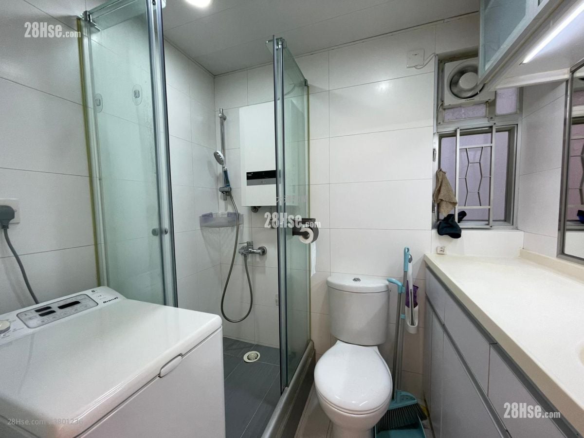 福怡大厦 租盘 2 房 , 1 浴室 342 平方尺