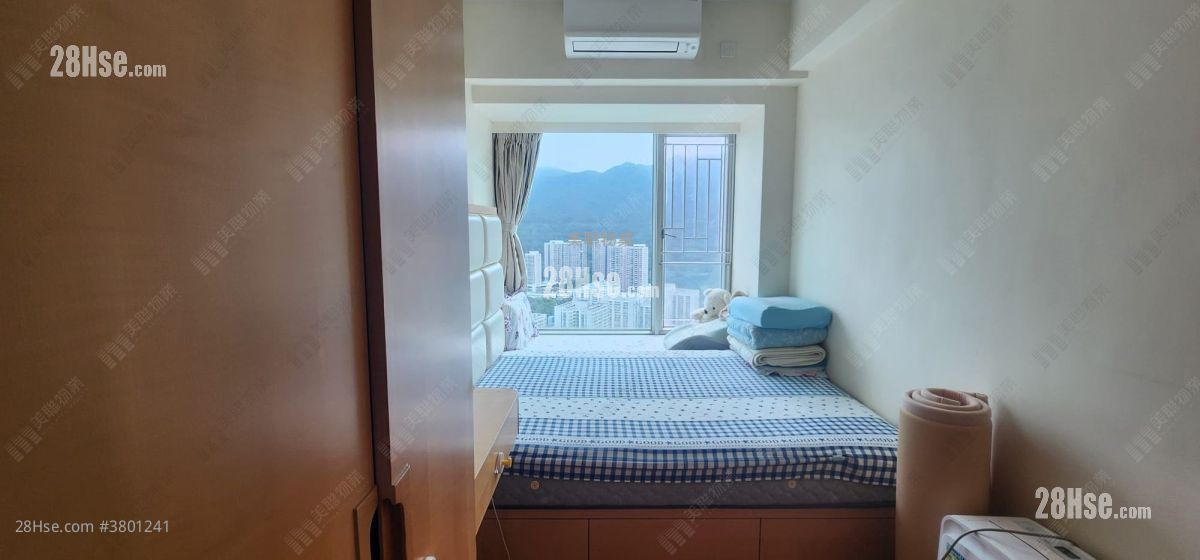 Festival City Sell 3 Bedrooms , 2 Bathrooms 680 ft²