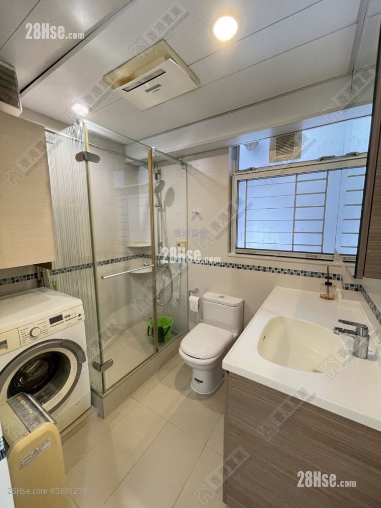 The Waterfront Sell 3 Bedrooms , 2 Bathrooms 1,074 ft²