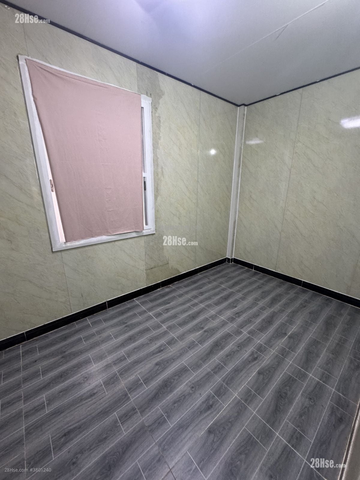 村屋 租盘 2 房 , 1 浴室