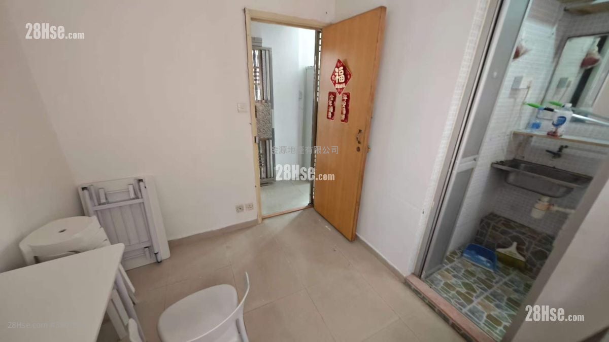 通菜街175A号 租盘 4 房 527 平方尺