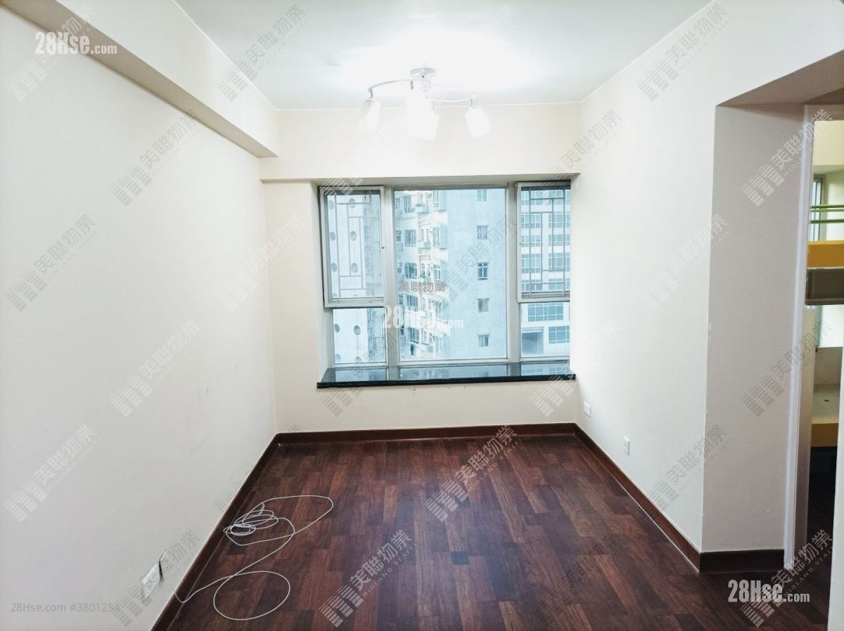 Summit Terrace Sell 2 Bedrooms 435 ft²
