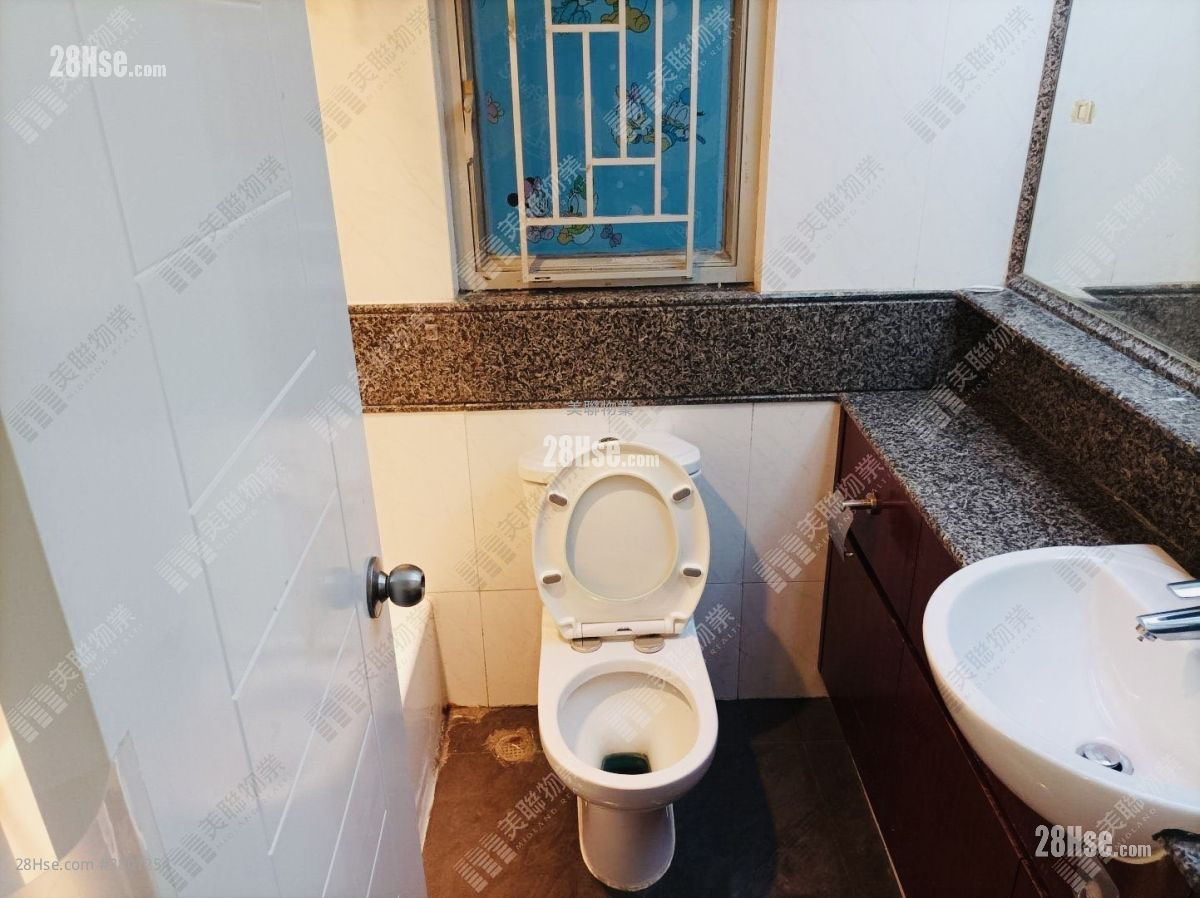 Summit Terrace Sell 2 Bedrooms 435 ft²