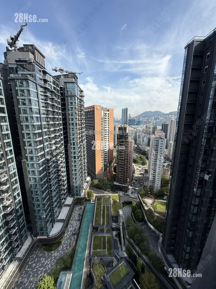 Onmantin Sell 3 Bedrooms , 3 Bathrooms 760 ft²