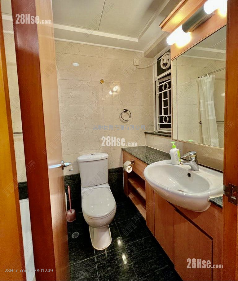 Liberte Sell 2 Bedrooms , 2 Bathrooms 517 ft²