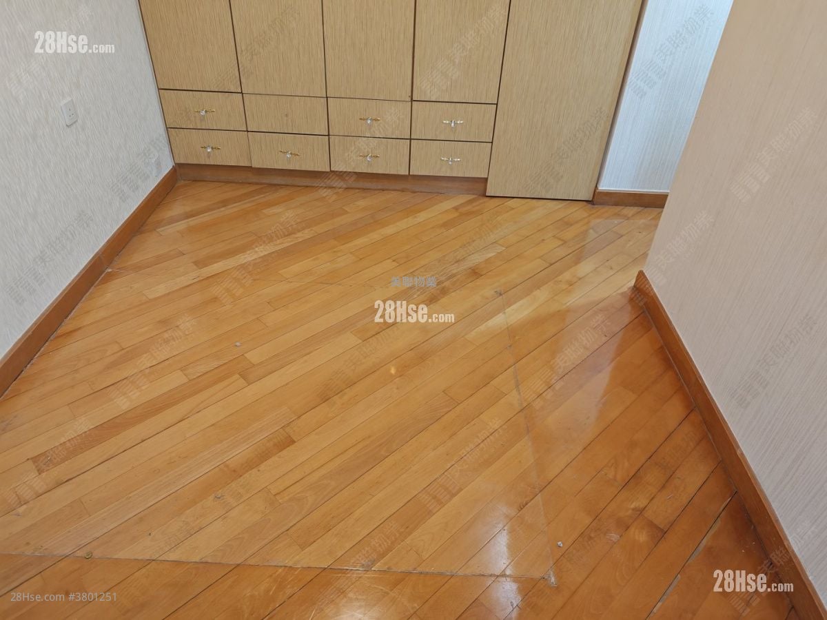 Grand Del Sol Sell 3 Bedrooms 739 ft²