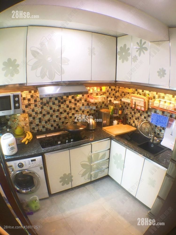 Grand Del Sol Sell 3 Bedrooms 739 ft²