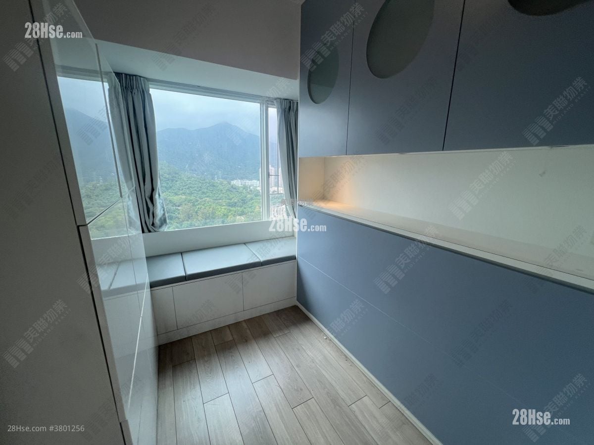 Festival City Sell 3 Bedrooms , 2 Bathrooms 739 ft²