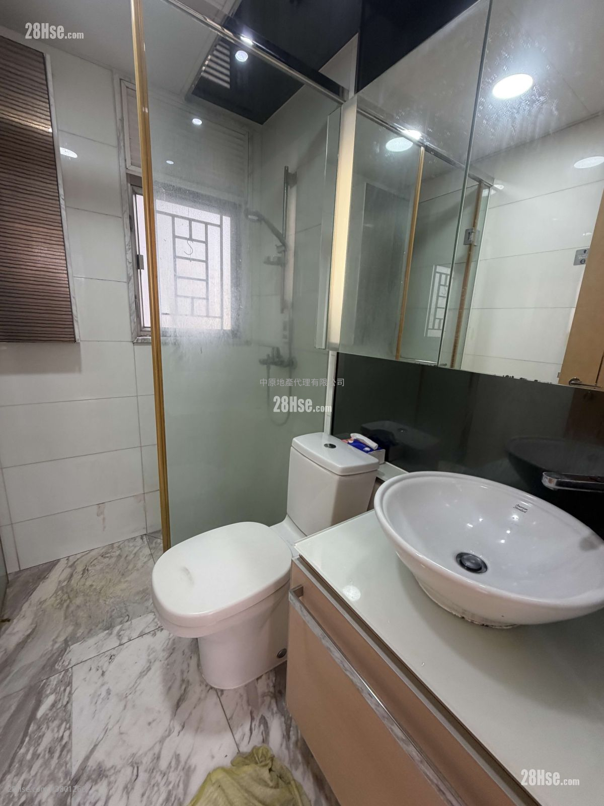 La Grove Sell 3 Bedrooms 686 ft²