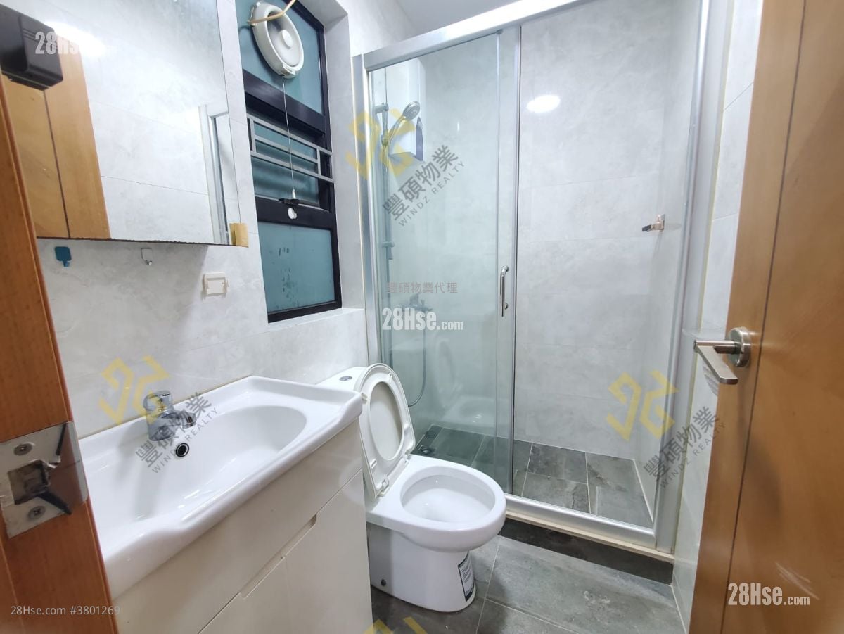 Village Rental 1 Bedroom , 1 Bathroom 349 ft²