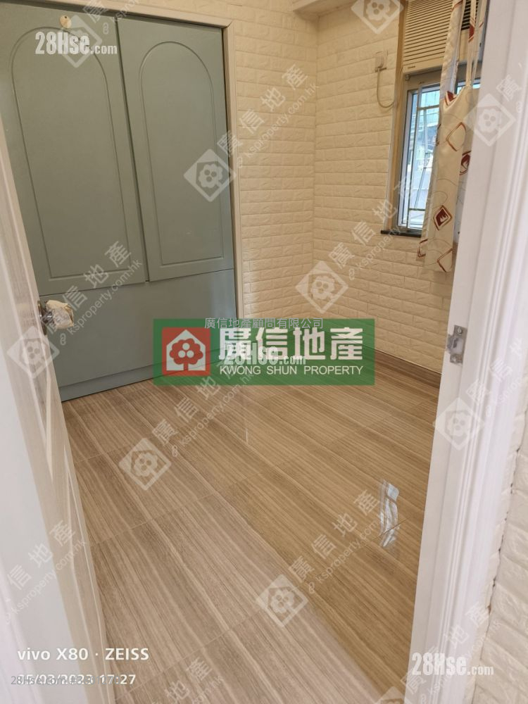 Wonder Building Sell 2 Bedrooms , 1 Bathroom 362 ft²