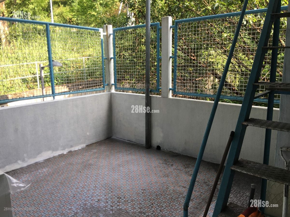 Village Rental 2 Bedrooms , 1 Bathroom 600 ft²