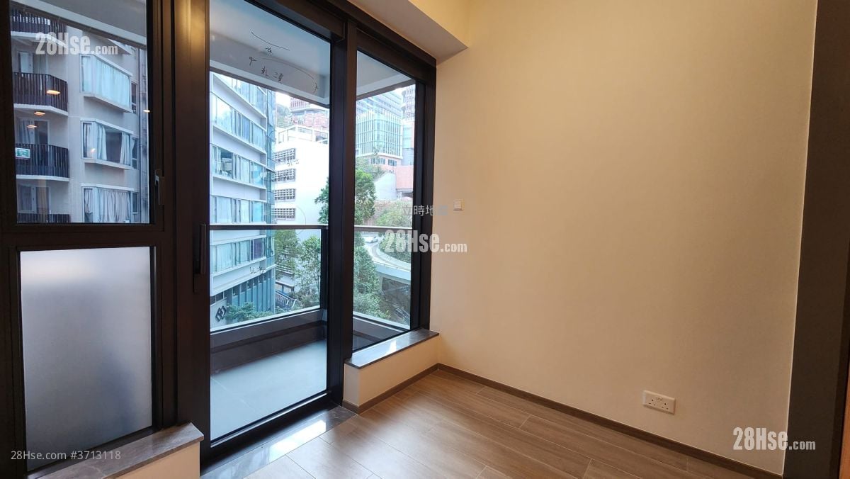 The Hilltop Rental 1 Bedroom , 1 Bathroom 333 ft²