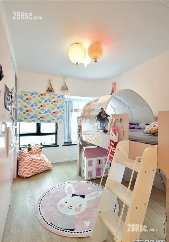 King's Park Villa Sell 3 Bedrooms 1,812 ft²