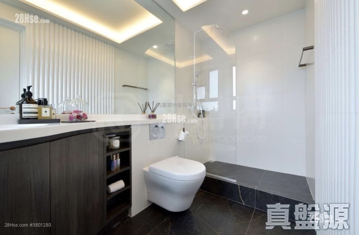 King's Park Villa Sell 3 Bedrooms 1,812 ft²