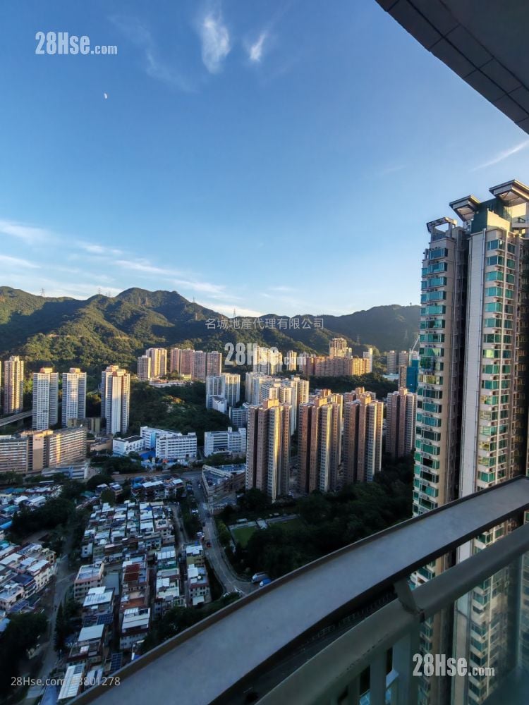 Festival City Sell 3 Bedrooms , 2 Bathrooms 958 ft²