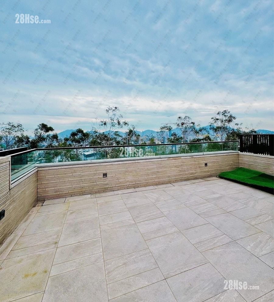 Mont Rouge Sell 4 Bedrooms , 4 Bathrooms 2,846 ft²