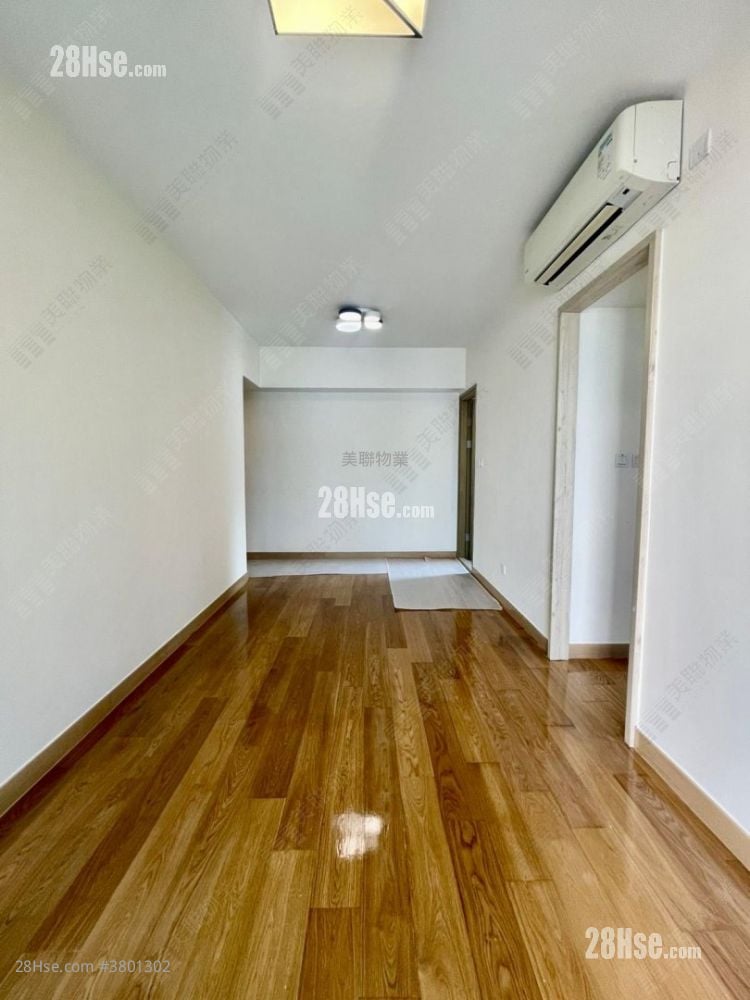 朗屏8号 售盘 3 房 621 平方尺