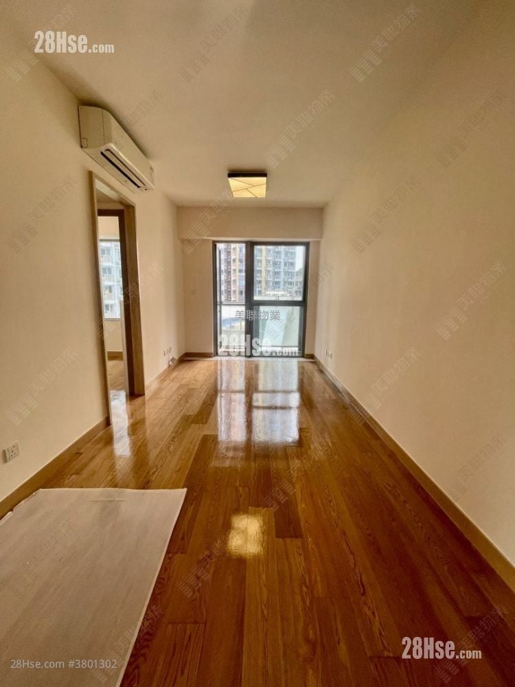 朗屏8号 售盘 3 房 621 平方尺